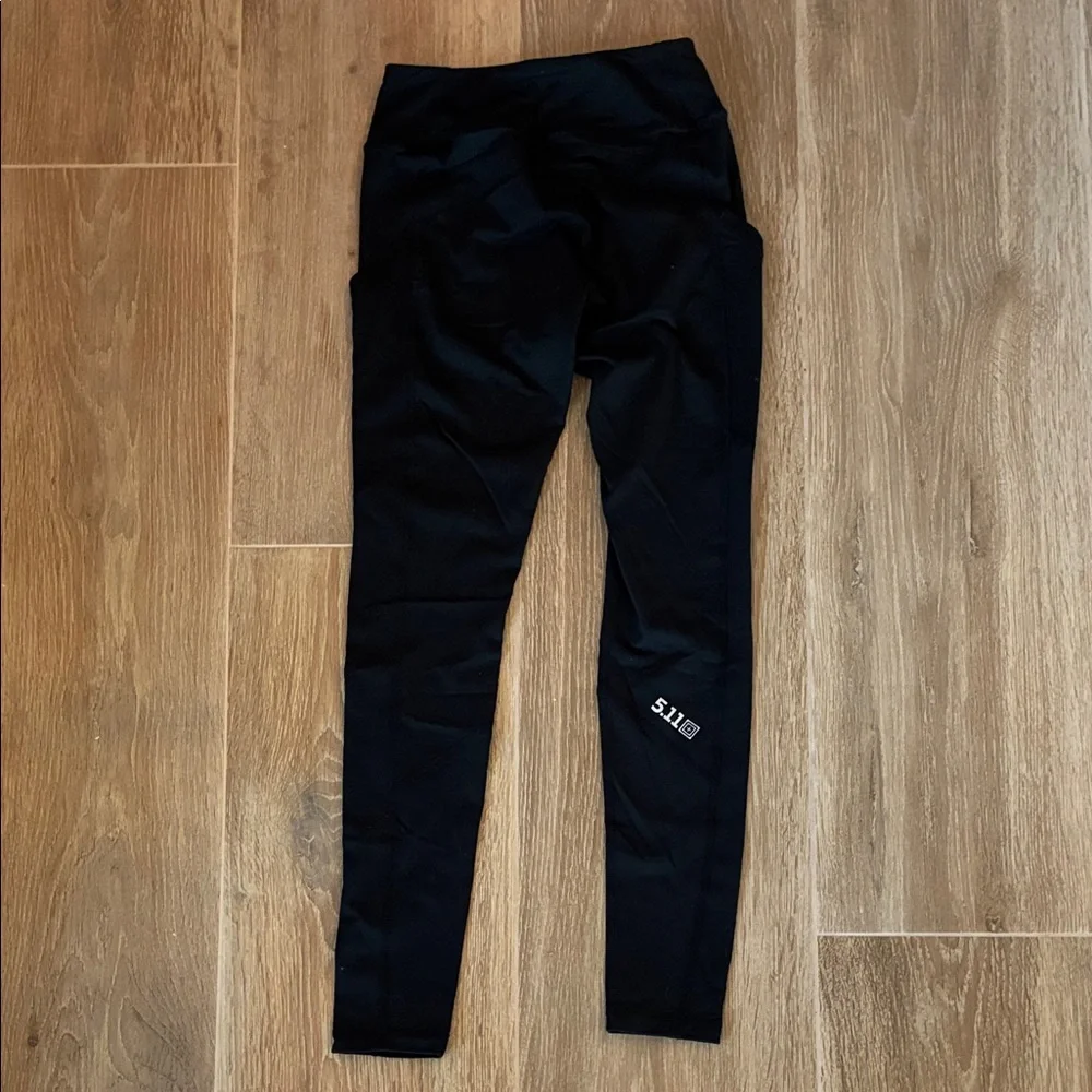 Women’s 5.11 Tactical Black Leggings Size 0 - Picture 3 of 4